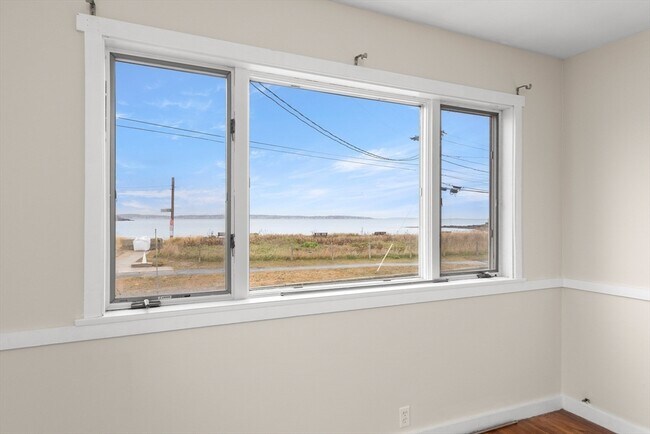 Building Photo - 147 Nahant Rd