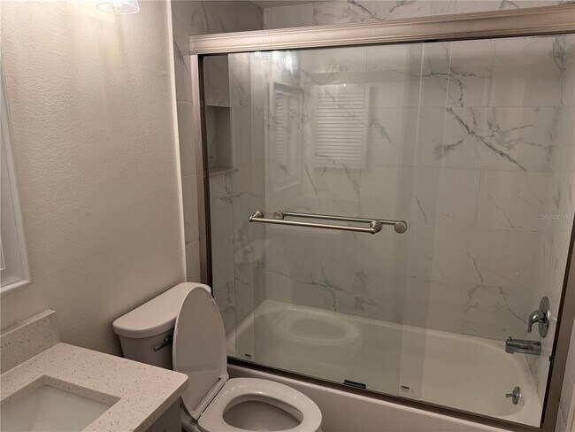 Building Photo - 5691 Ashton Lake Dr