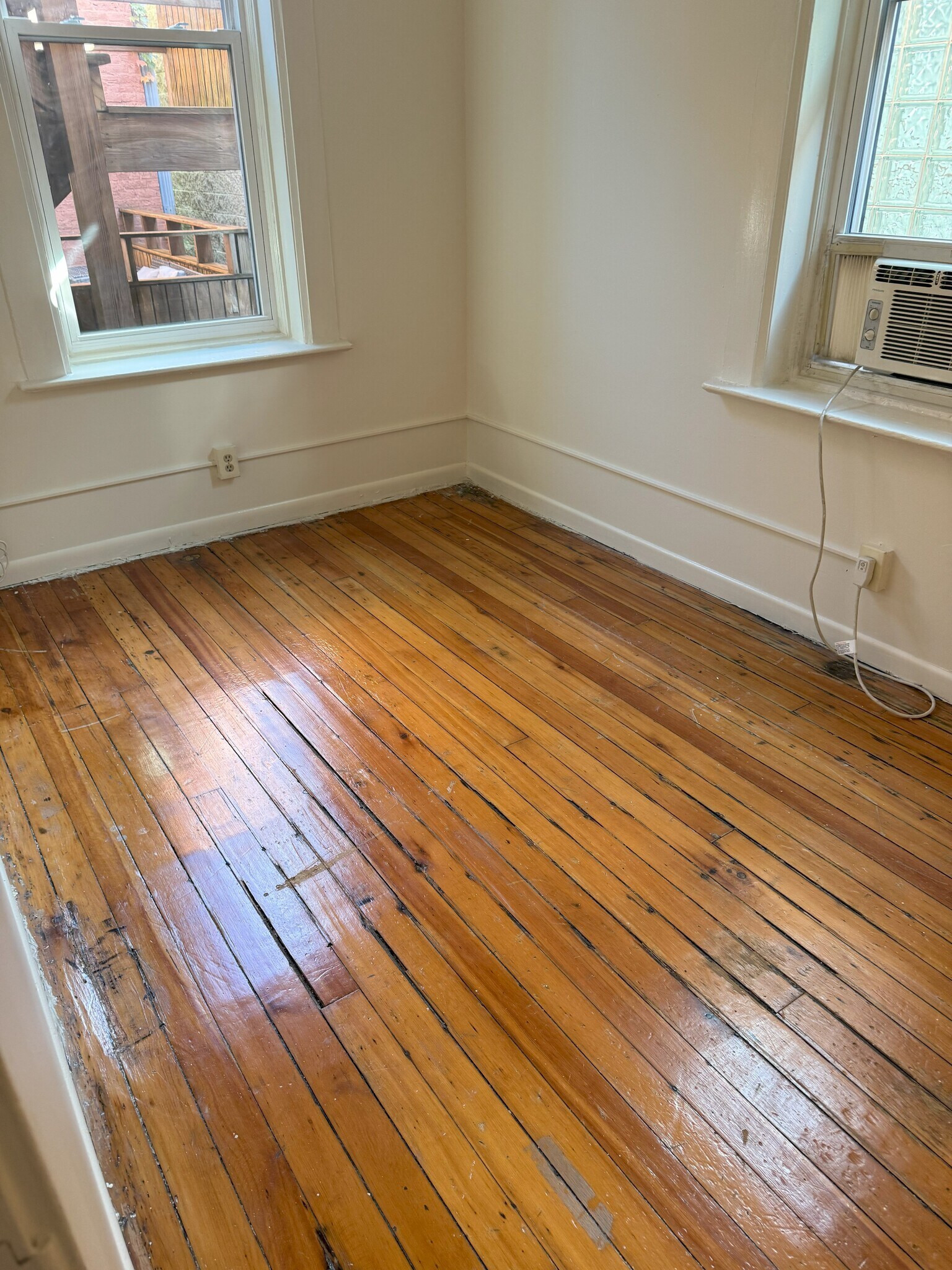 bedroom 3 - 2059 N Clifton Ave