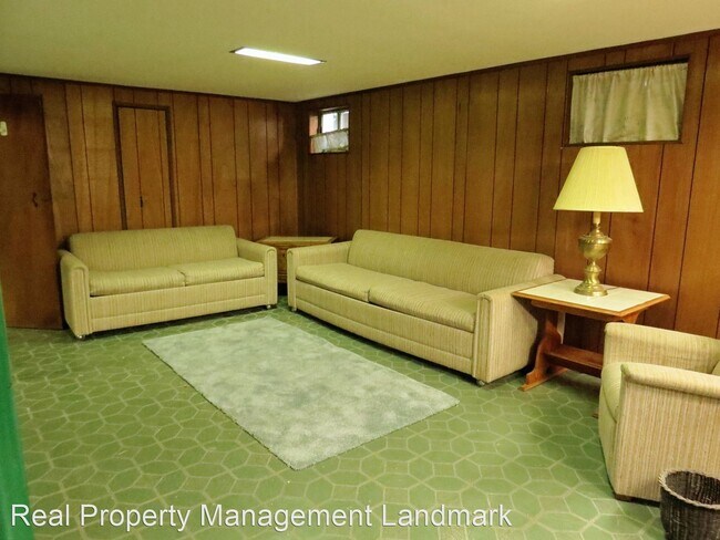 Building Photo - 4 br, 2 bath House - 626 South 12th Street