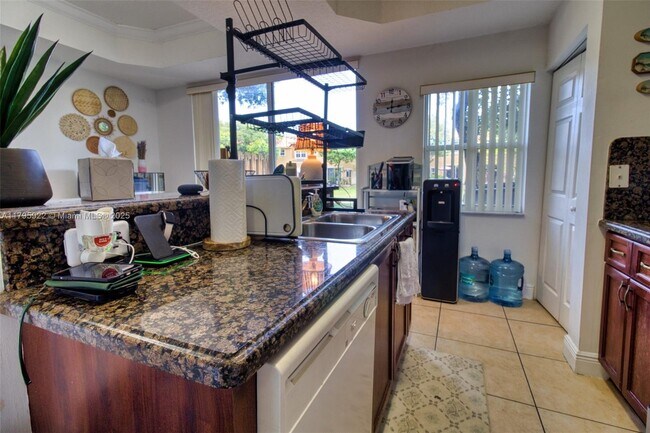 Building Photo - 4930 Windward Way