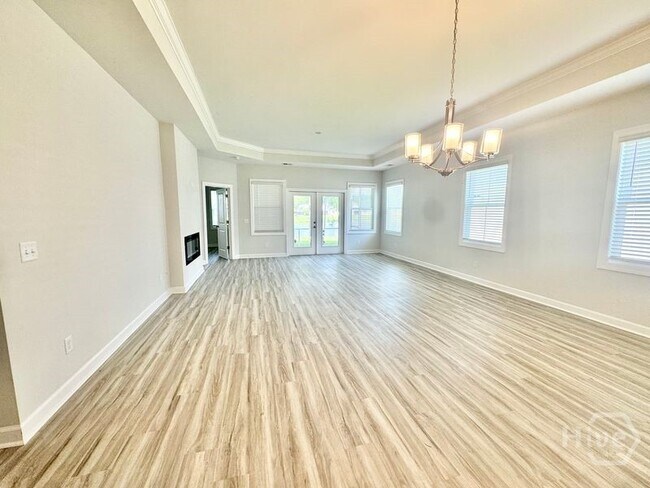Building Photo - 123 Waterside Ln