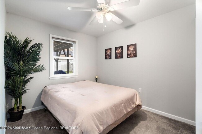 Building Photo - 510 Leawood Ave