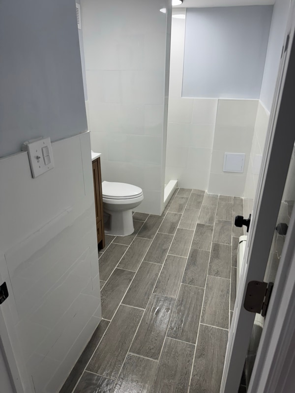 Building Photo - 390 14th Ave