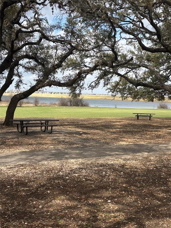 Building Photo - 507 Clear Spring Ln