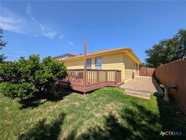 Building Photo - 369 Starling Creek