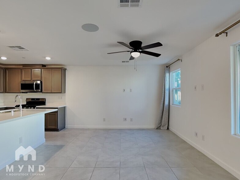 Building Photo - 3534 Alpheus River Ave