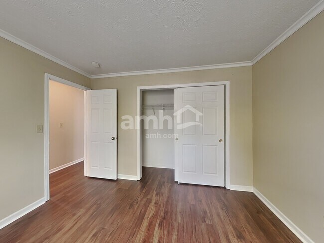 Building Photo - 11926 Titania Cir