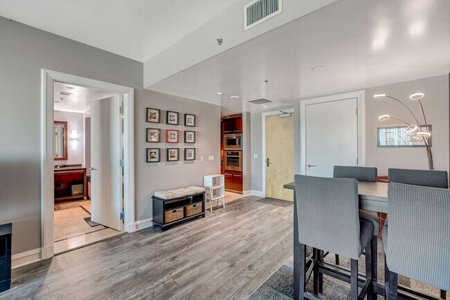 Building Photo - Sky Las Vegas 1205- Stunning Fully Furnish...