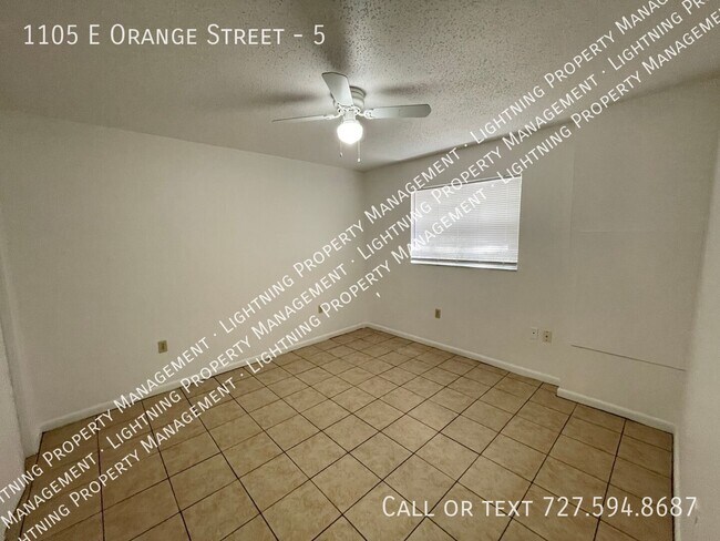 Building Photo - 1105 E Orange St