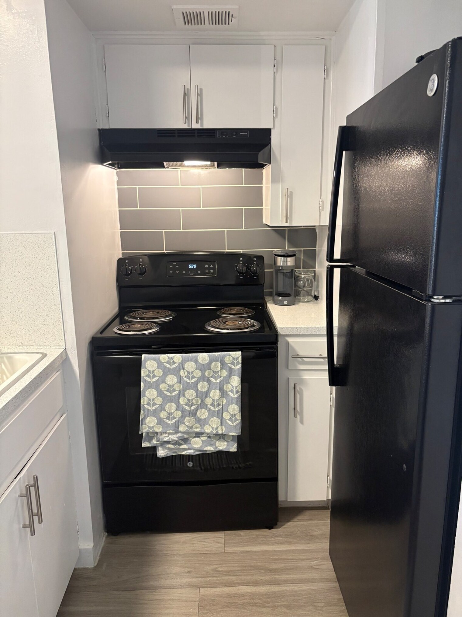 Building Photo - 3006 Stoneway Dr