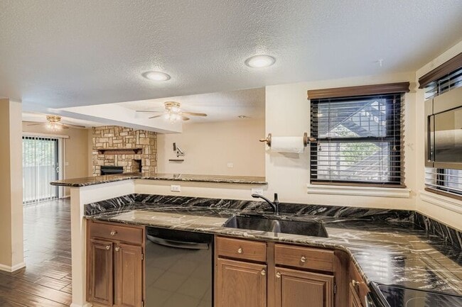 Building Photo - 953 Moorings Dr