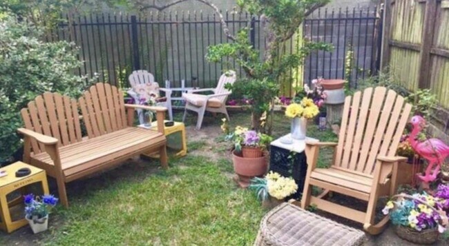 Building Photo - 318 Hyde Park Blvd