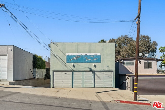 Building Photo - 311 Sheldon St
