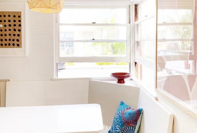 Building Photo - 116 Jade Ave