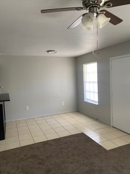 Building Photo - 3105 Carlisle St