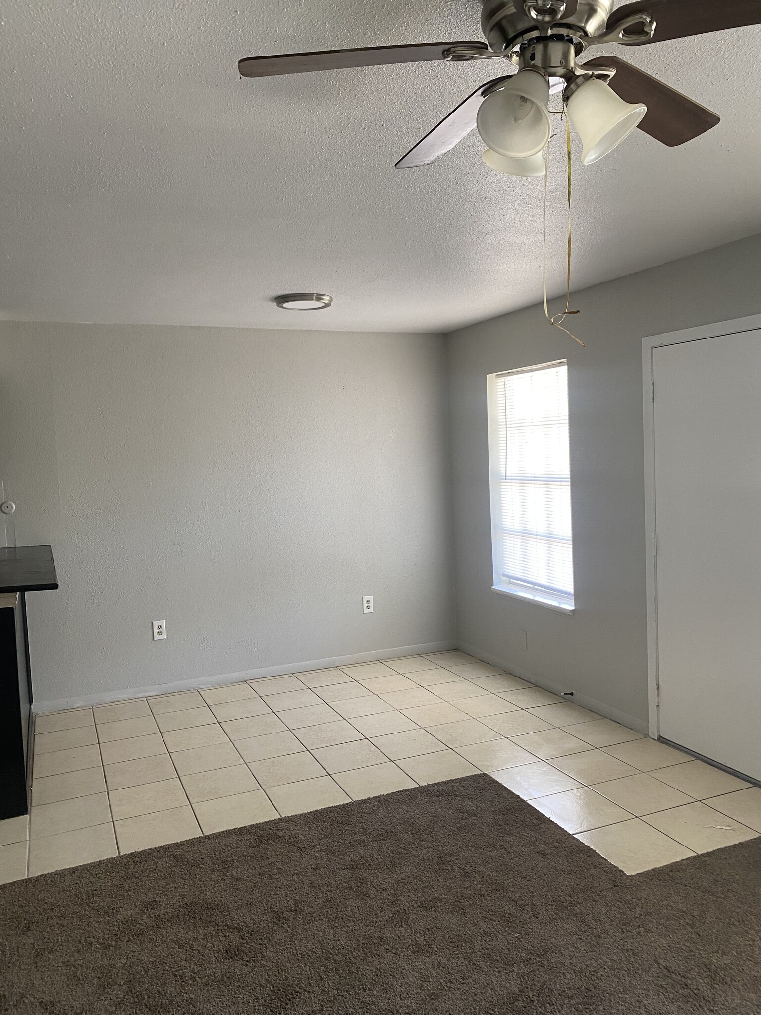 Building Photo - 3105 Carlisle St