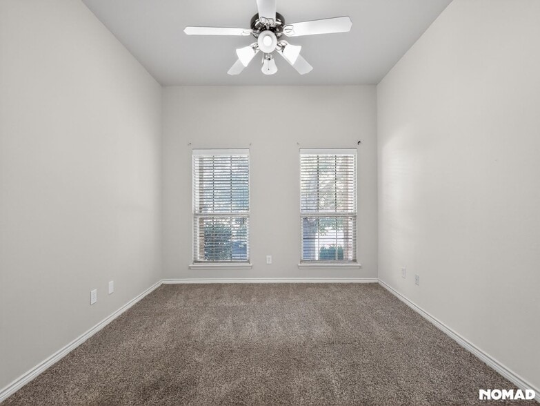 Building Photo - 2131 Colby Ln