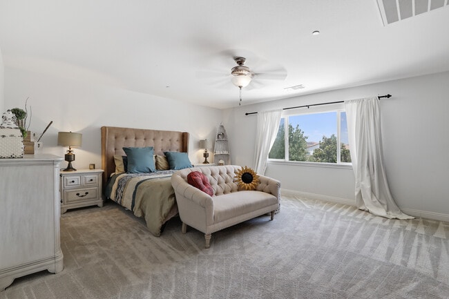 Building Photo - 30916 Snowberry Ln