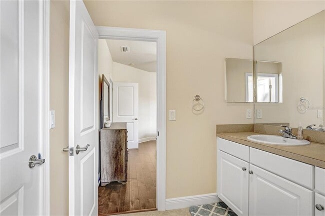 Building Photo - 4984 Anniston Cir