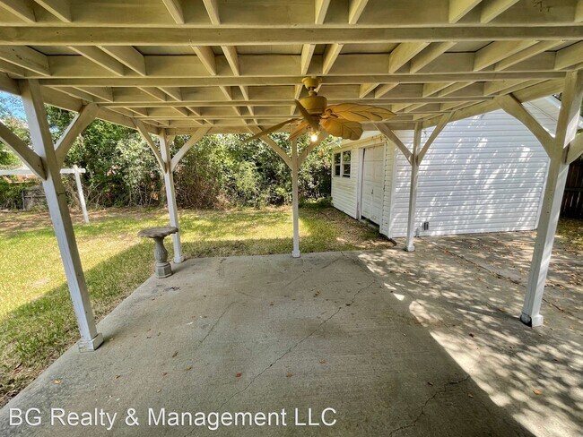 Building Photo - 3 br, 2 bath House - 4331 Christina St