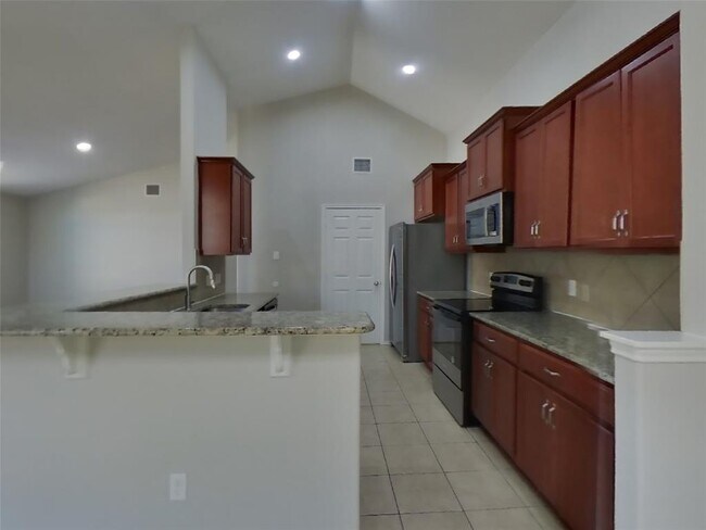 Building Photo - 347 Foster Ln