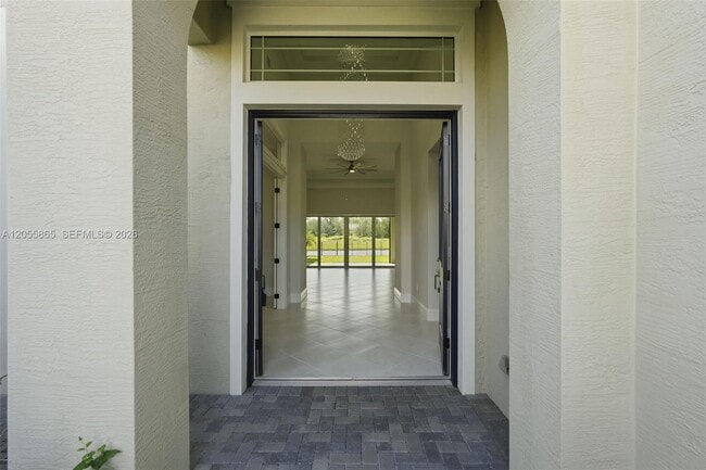 Building Photo - 4662 Estates Cir