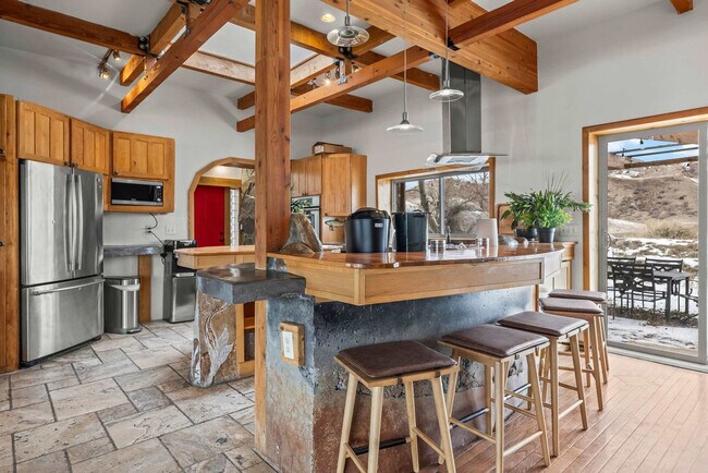 Building Photo - 84 Arcturus Dr