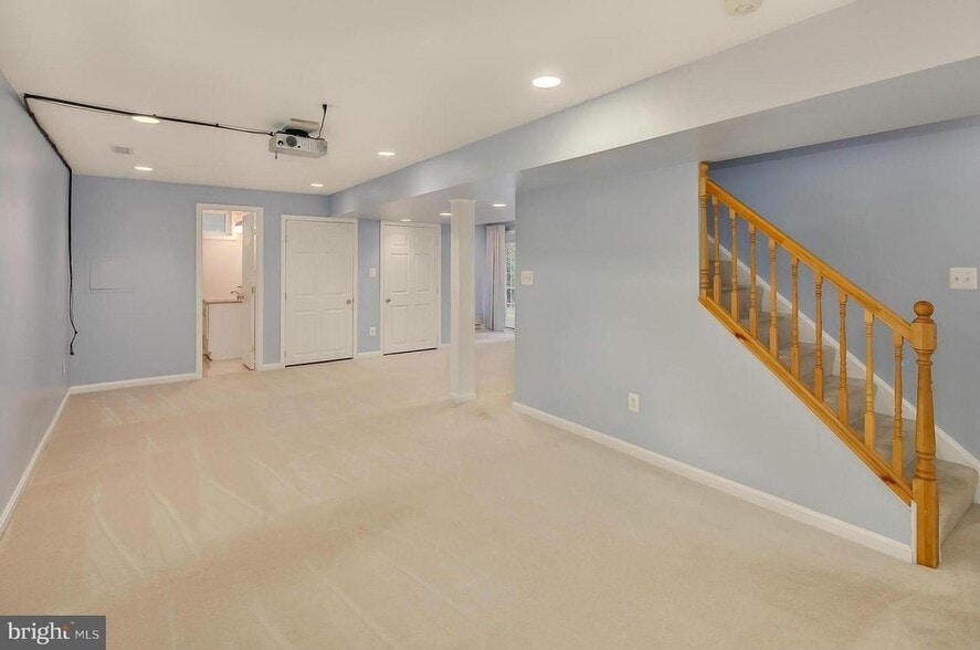 Building Photo - 3903 Carroll Ct