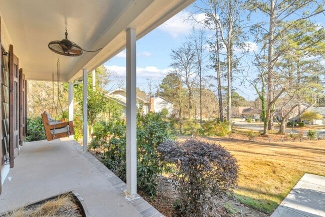 Building Photo - Elegant 4BR Home with Luxury Finishes and Premier Amenities in Marietta