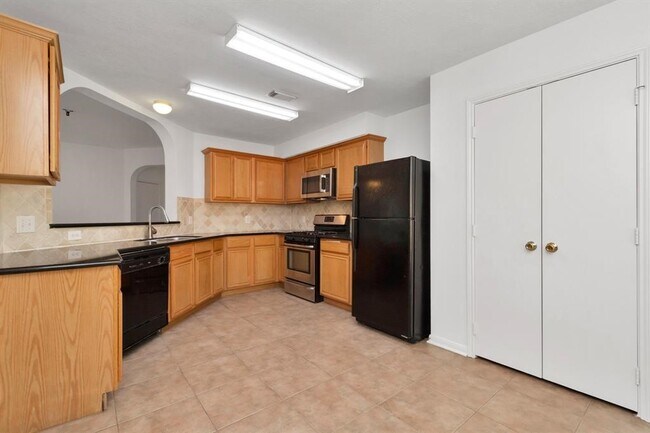 Building Photo - 11830 Copperas Creek Dr