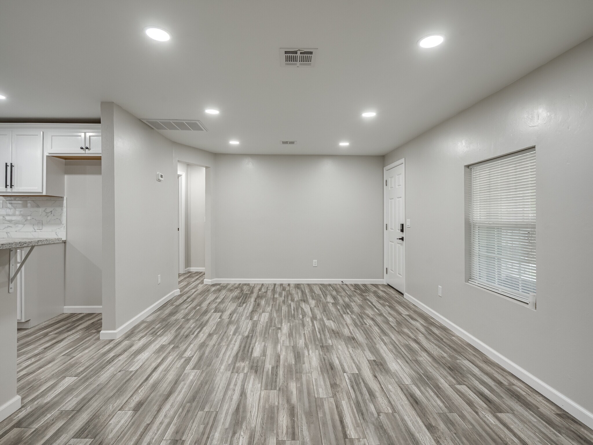 Building Photo - 2100 N Saint Luke Ave