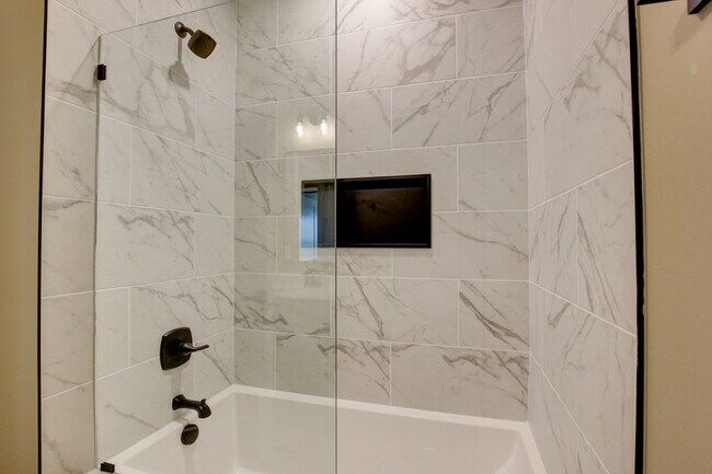 Building Photo - 102 Rosenwald St