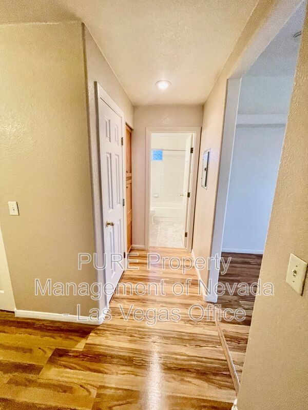 Building Photo - 520 Arrowhead Trail