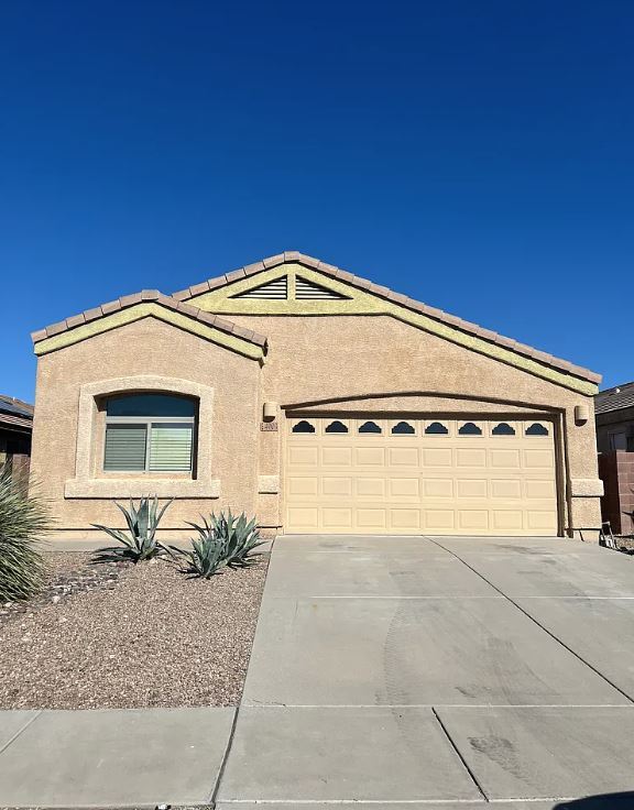 Primary Photo - 4003 E Stony Meadow Dr