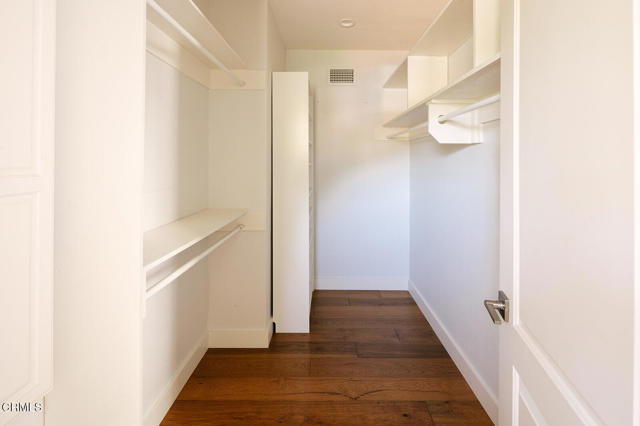 Building Photo - 5447 Rock Castle Dr