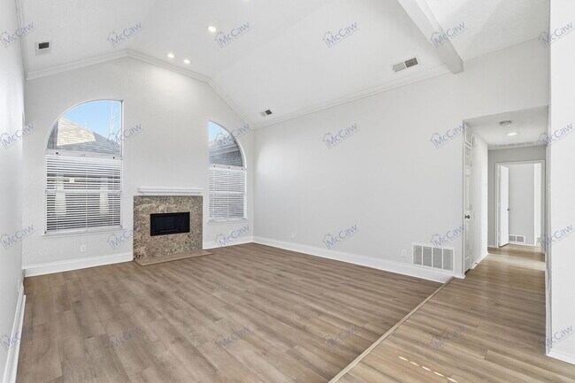 Building Photo - 2314 Stillwater Dr