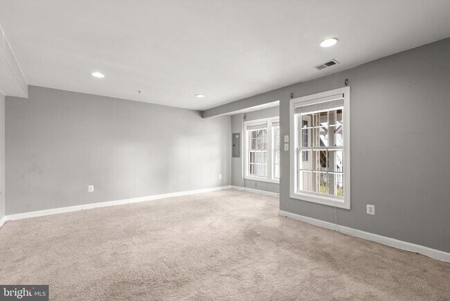 Building Photo - 3846 Sugarloaf Pkwy