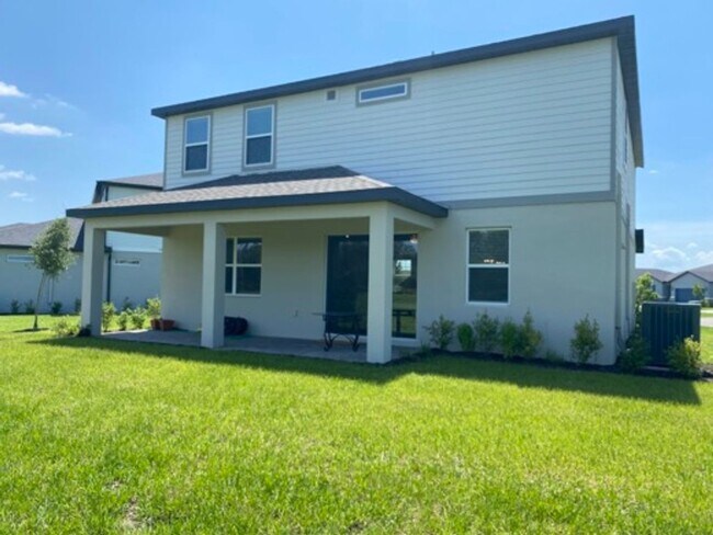 Building Photo - Beautiful 4 Bedroom Home in Amazing Wesley...