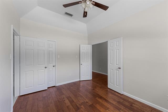 Building Photo - 902 Santa Cruz Dr