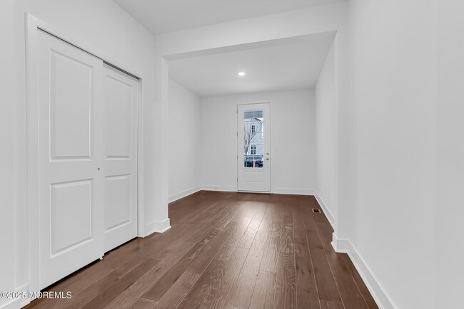 Building Photo - 141 Woolley Ct
