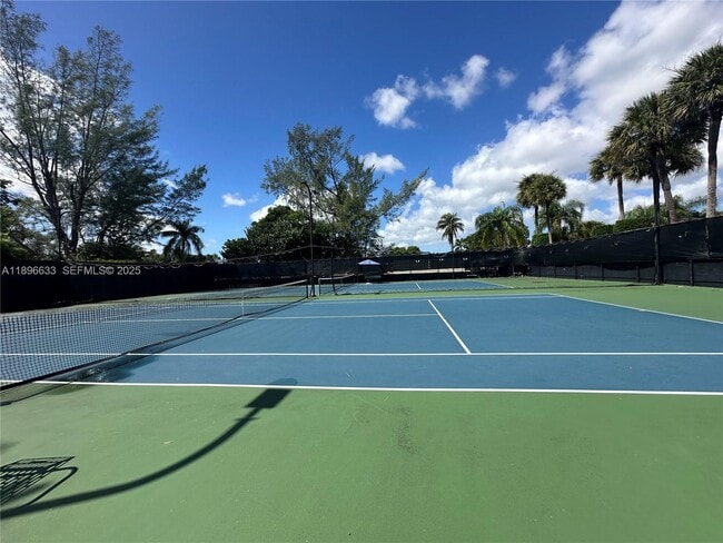 Building Photo - 3730 Alcantara Ave