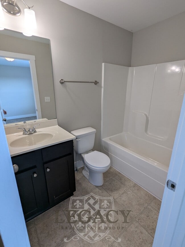 Building Photo - 3538 Steffisburg Dr