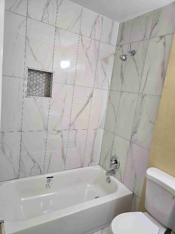 Building Photo - 716 SW 9th St