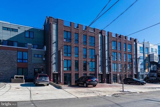 Building Photo - 751 N 20th St