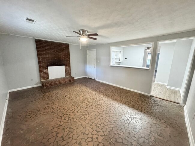 Building Photo - 3350 Hardin Ave