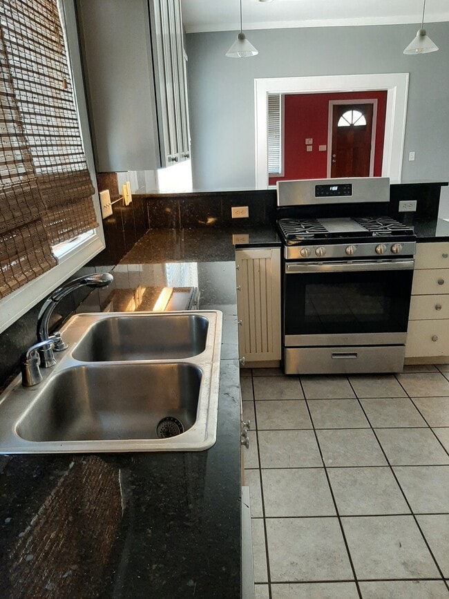 Kitchen - 1430 Queen City Ave