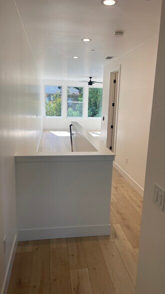 Building Photo - 1012 Uptown Aly