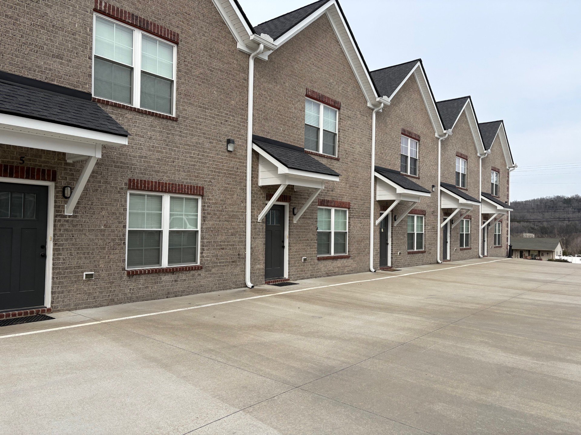 Building Photo - 311 McMinnville Hwy
