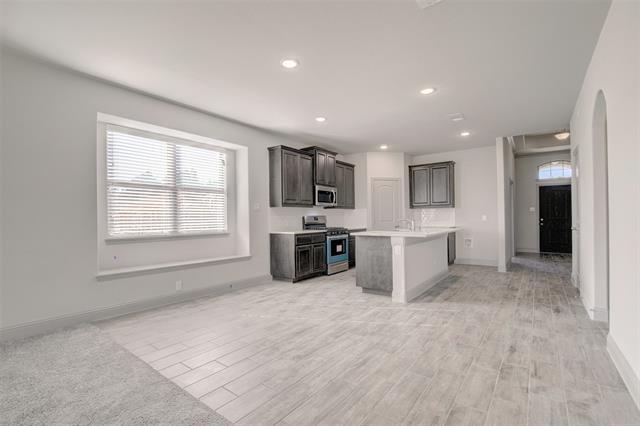 Building Photo - 7821 Cypress Dr